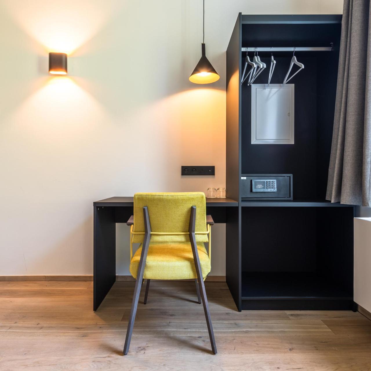 Hotel Kronacker Tienen Zewnętrze zdjęcie